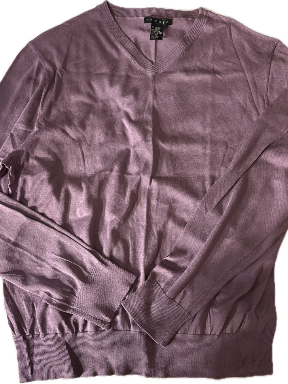 Theory Men's V-Neck Sweater in Soft Lavender
